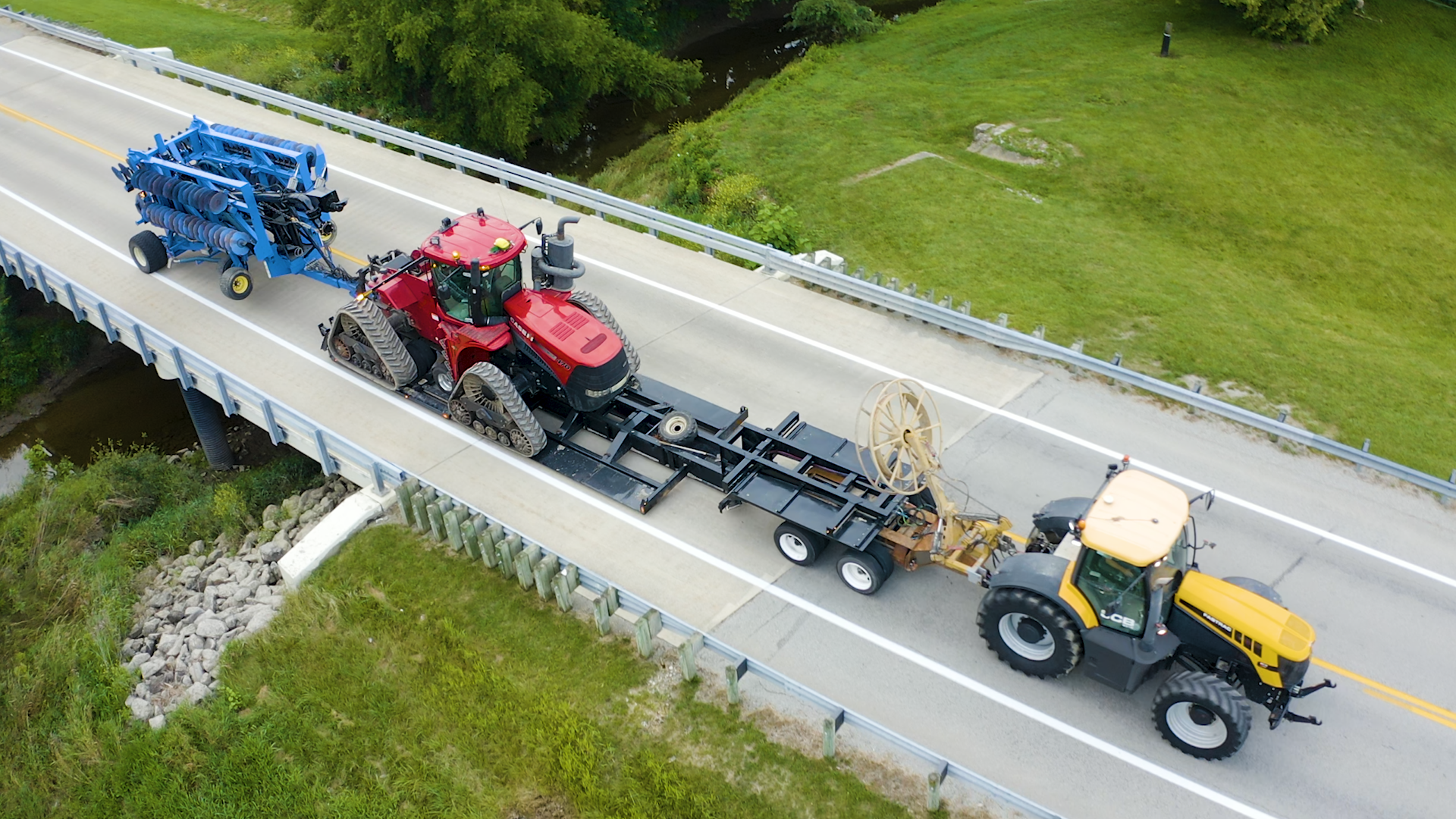 Fort Equipment Quad Carrier. Get your QuadTrac RowTrac from farm to farm effortlessly